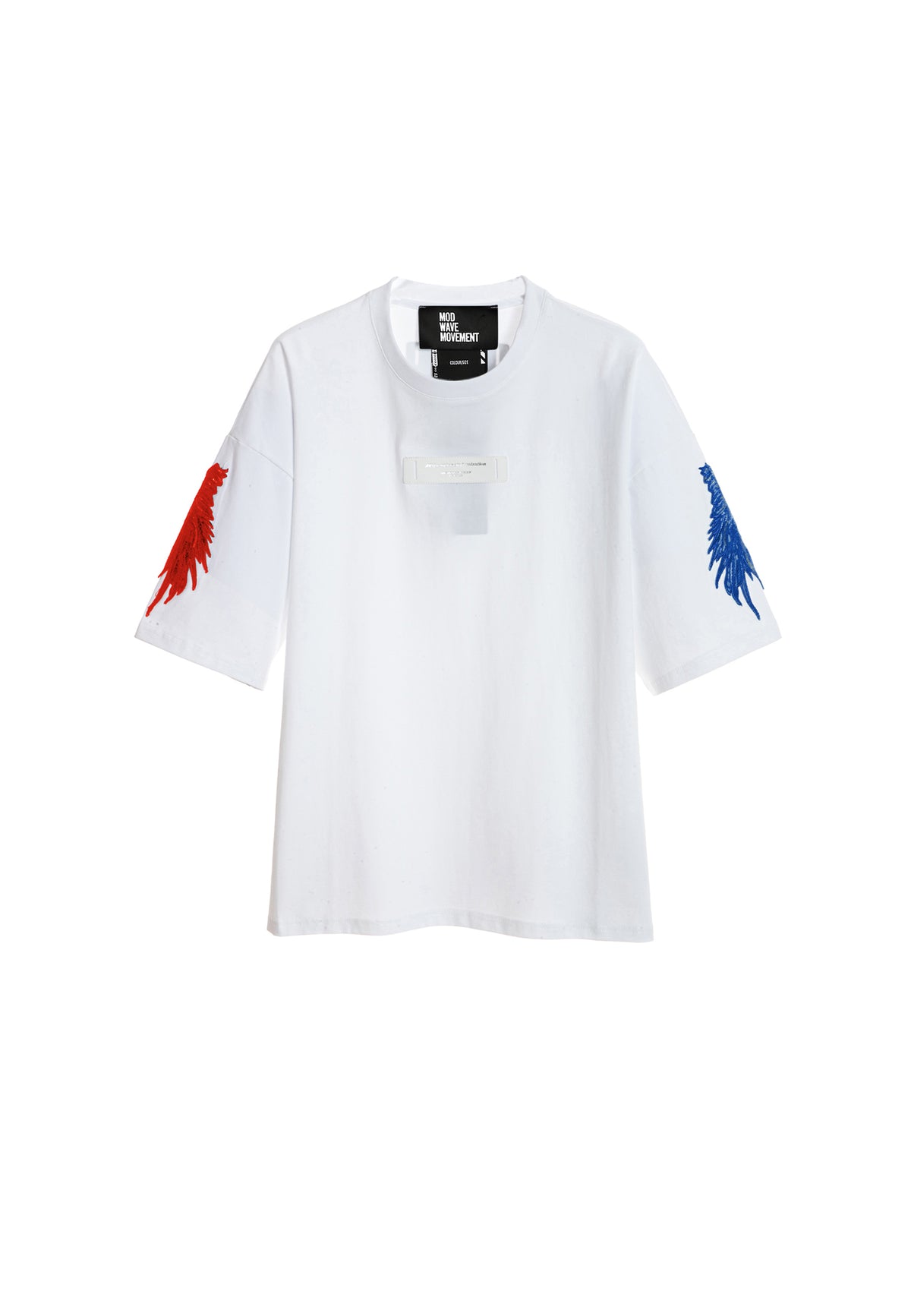 Camiseta de niño con alas bordadas | MWM