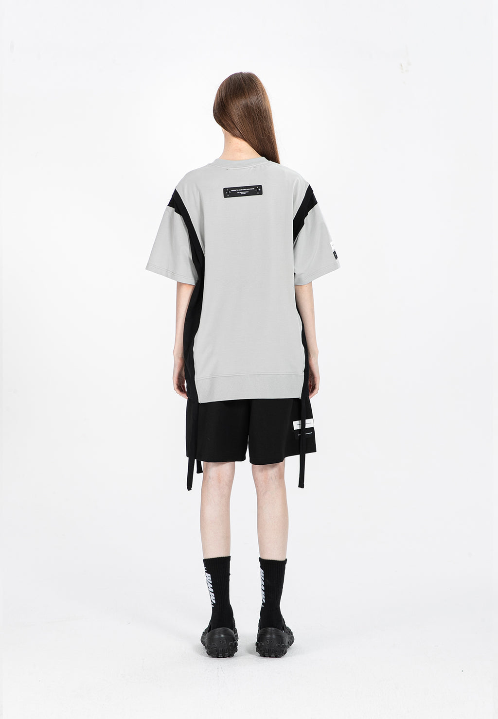 Camiseta bicolor con paneles laterales | MWM