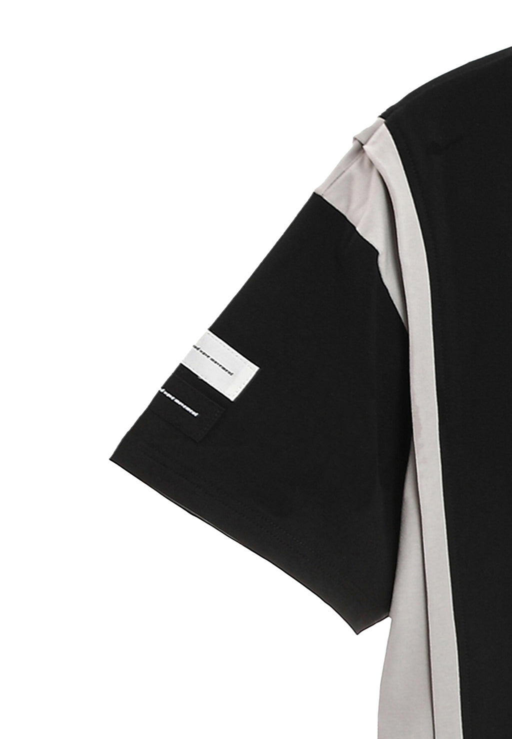 Camiseta bicolor con paneles laterales | MWM