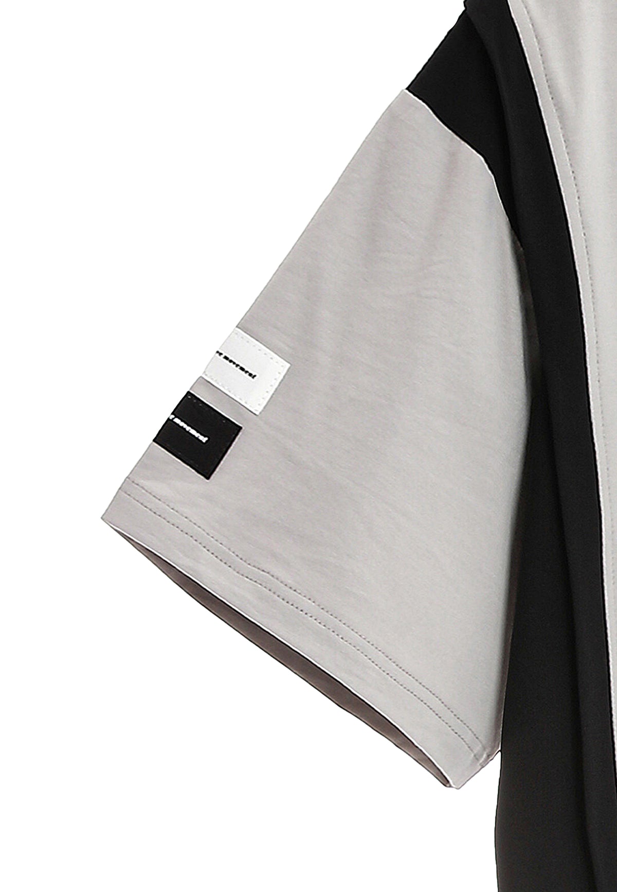 Camiseta bicolor con paneles laterales | MWM