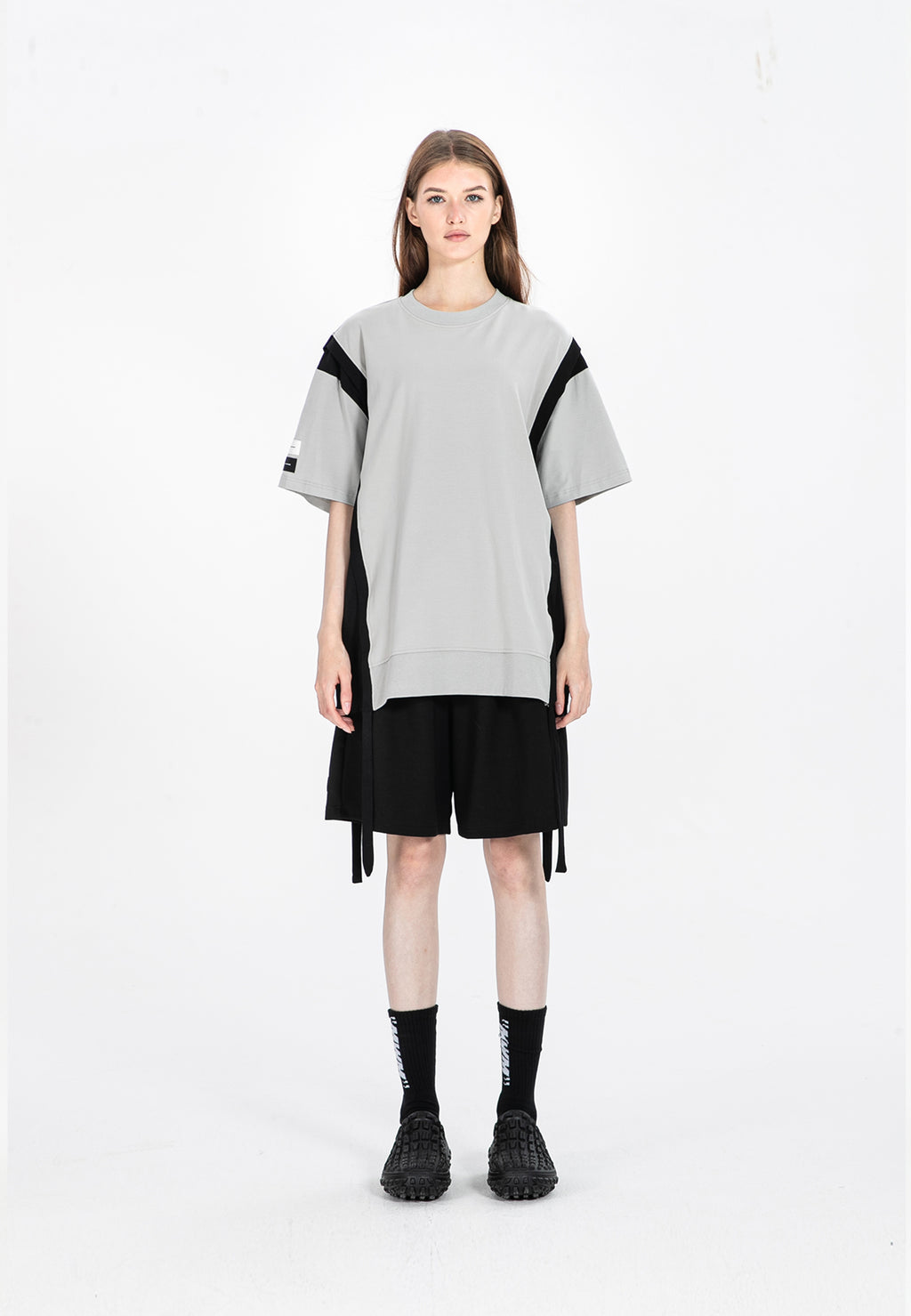 Camiseta bicolor con paneles laterales | MWM
