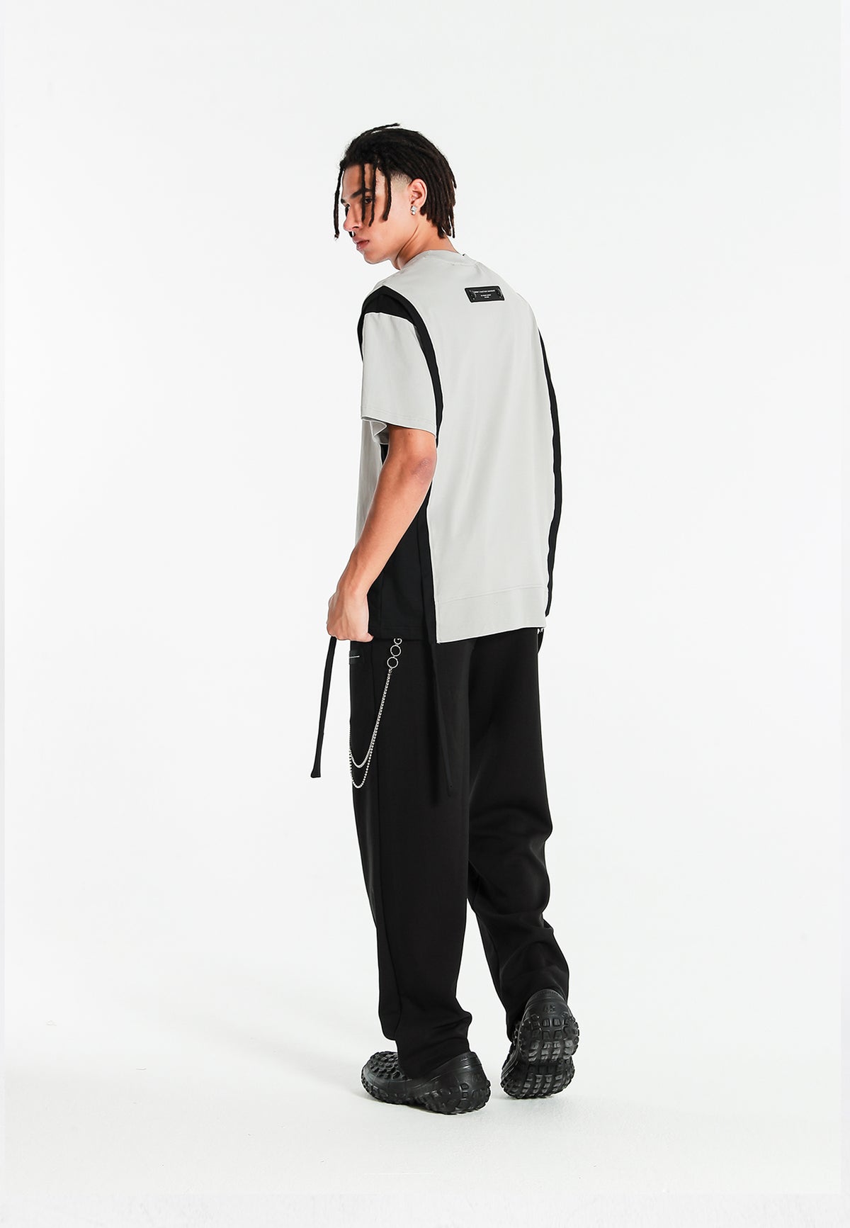 Camiseta bicolor con paneles laterales | MWM