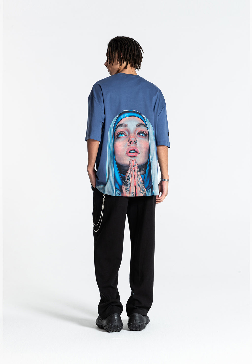 CAMISETA MONJA MWM