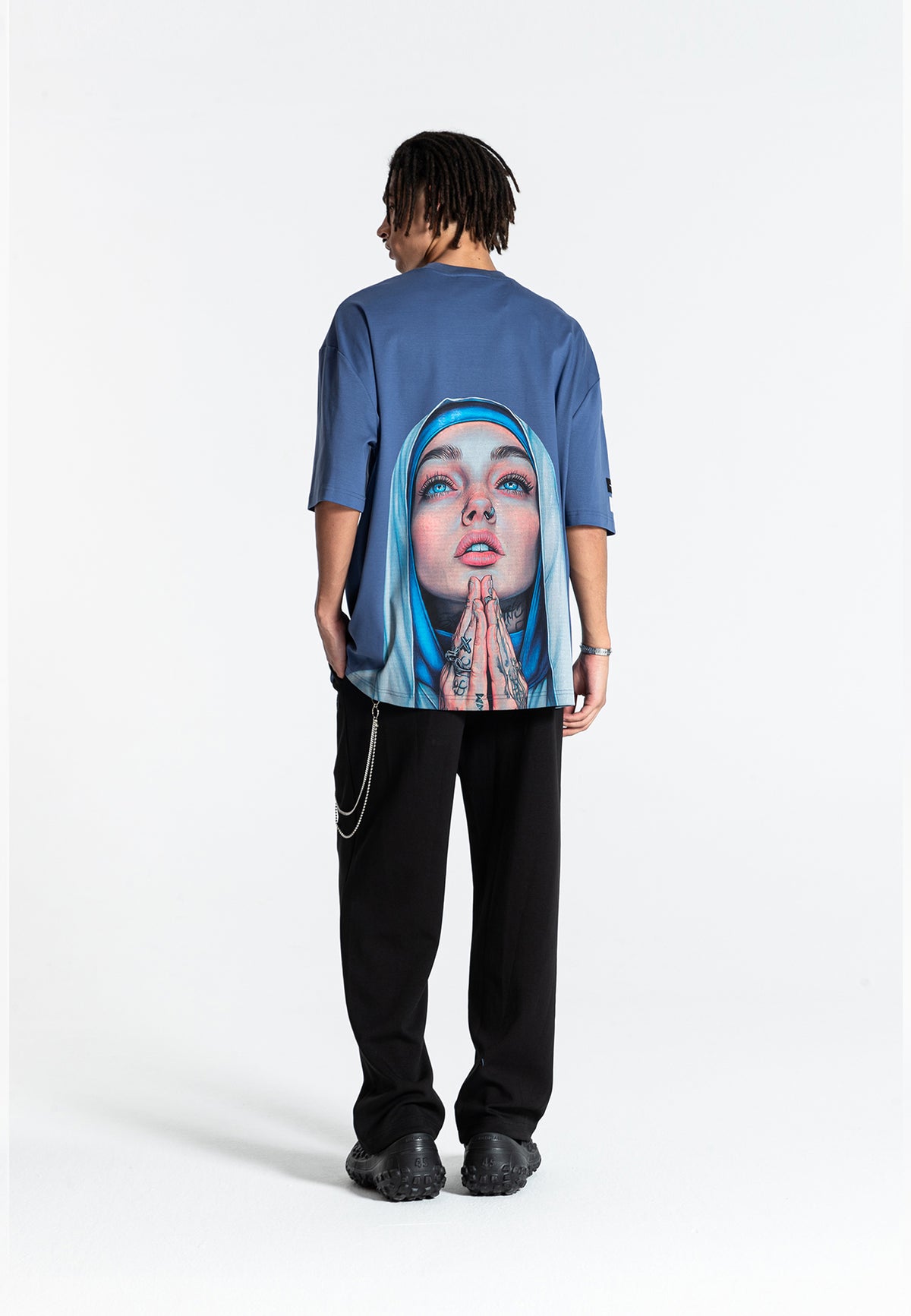 CAMISETA MONJA MWM