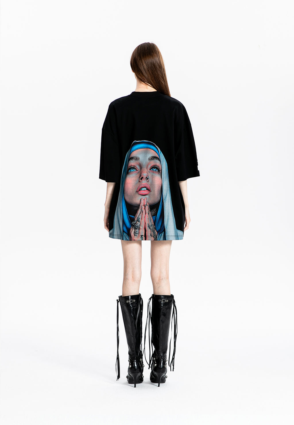 CAMISETA MONJA MWM