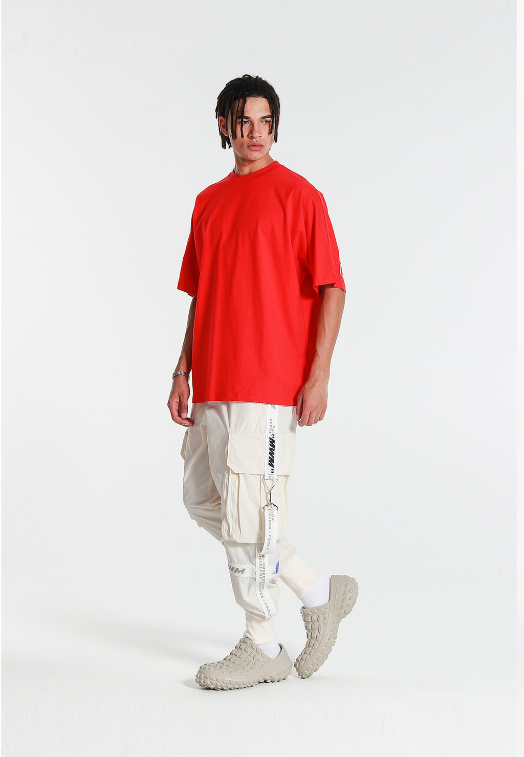 Camiseta oversize con bordado | MWM