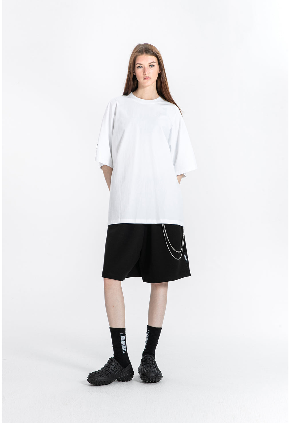 Camiseta oversize con bordado | MWM