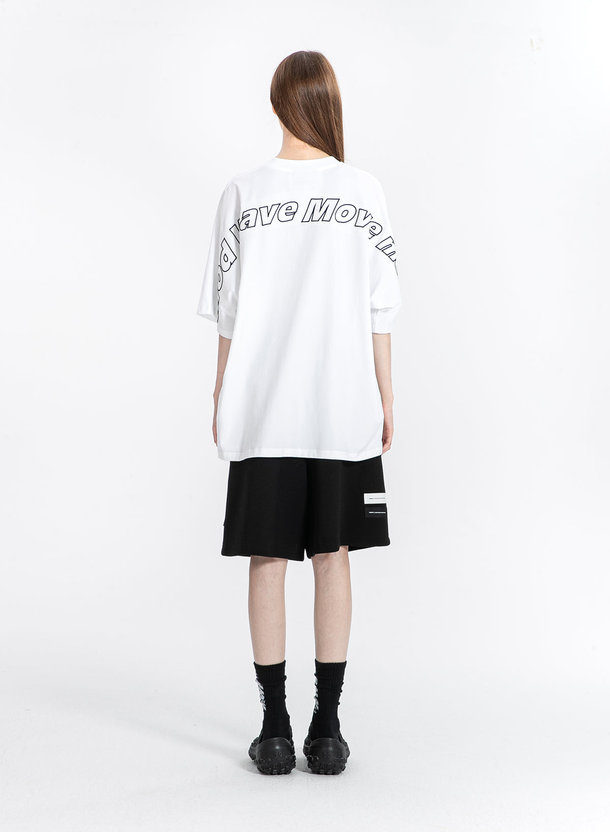 Camiseta oversize con bordado | MWM