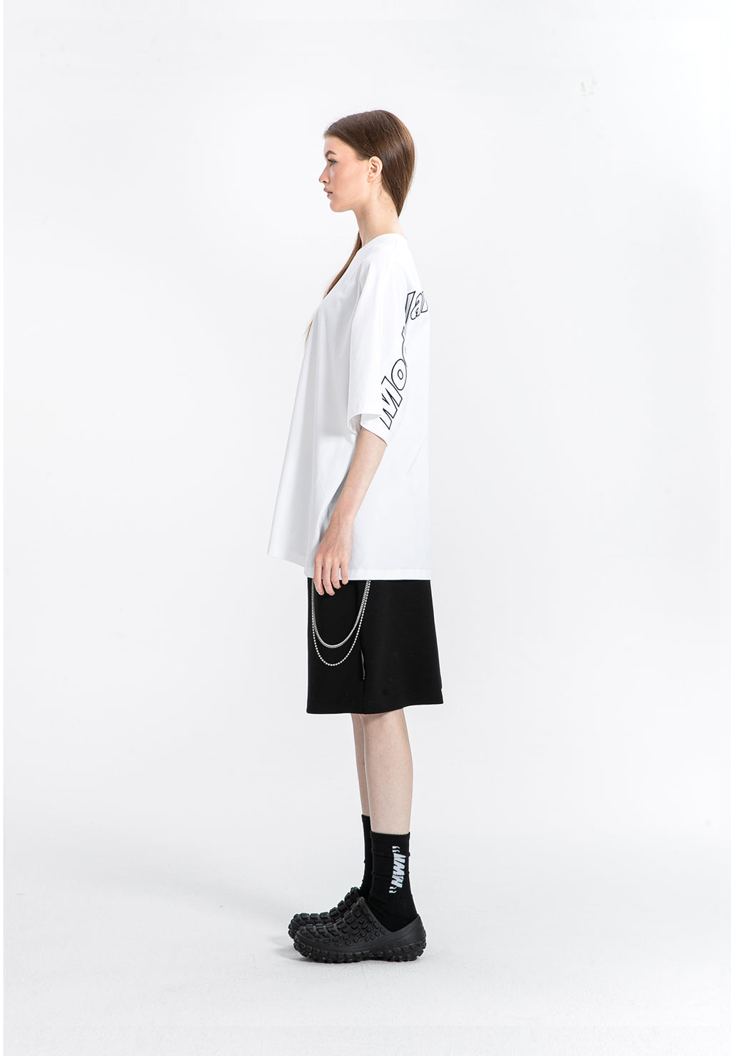Camiseta oversize con bordado | MWM
