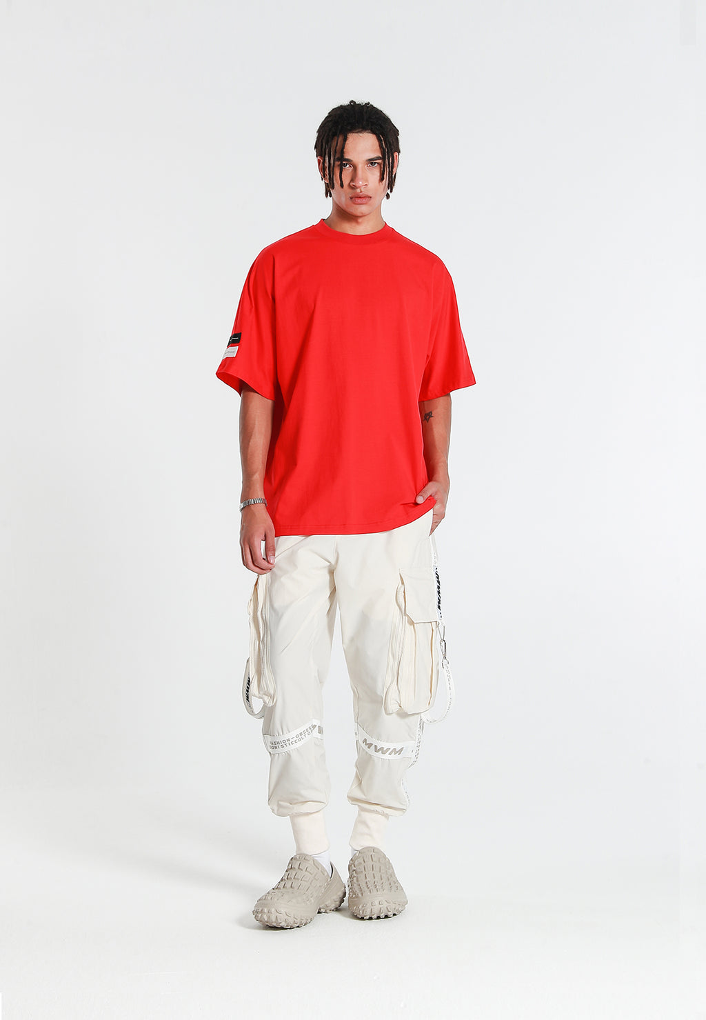 Camiseta oversize con bordado | MWM