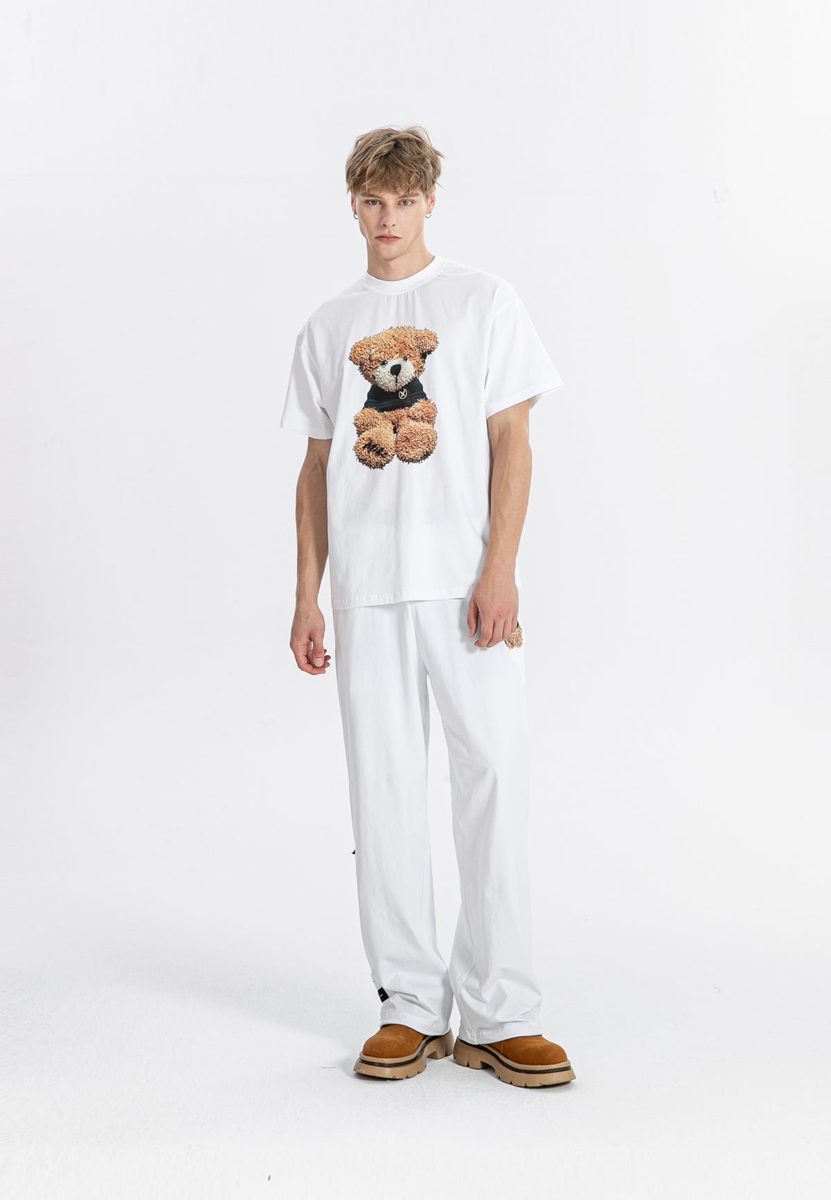CAMISETA MWM ESTAMPADO OSO TEDDY