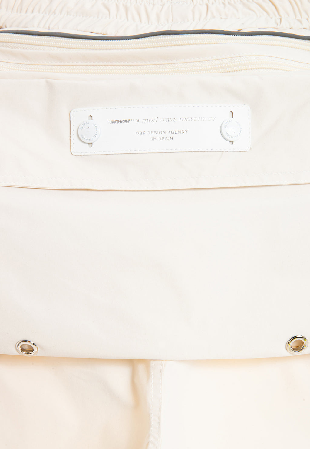 MWM TROUSERS ZIPPER DETAIL