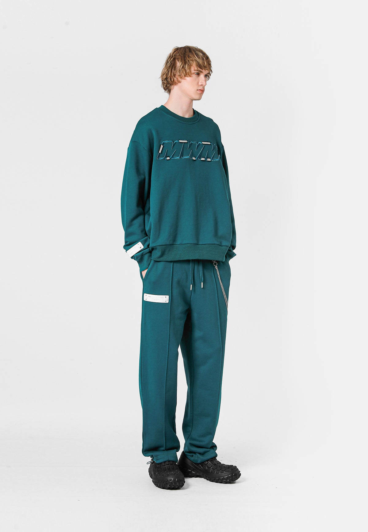 SUDADERA LOGO MWM
