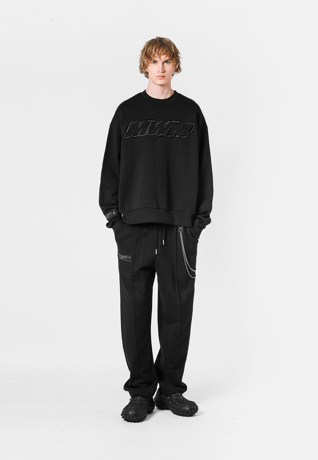 SUDADERA LOGO MWM