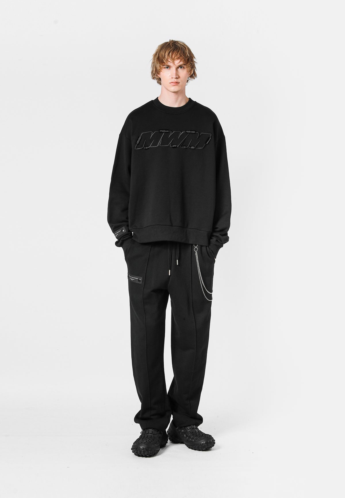 SUDADERA LOGO MWM