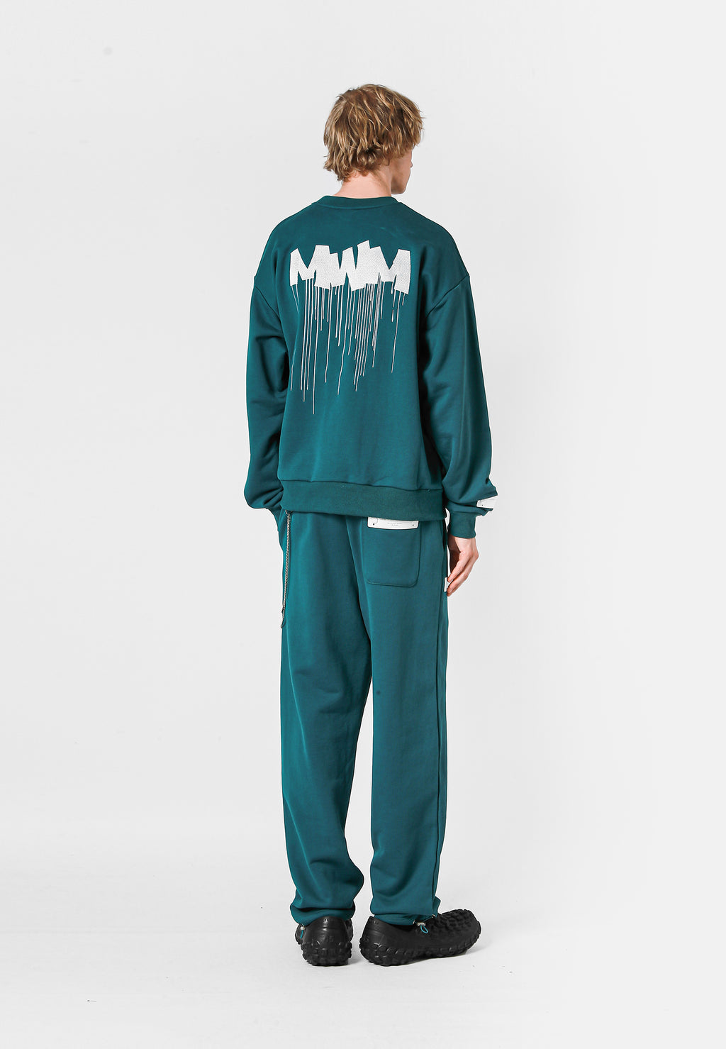 SUDADERA LOGO MWM