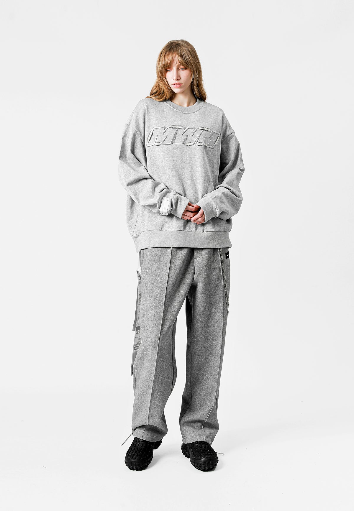 SUDADERA LOGO MWM