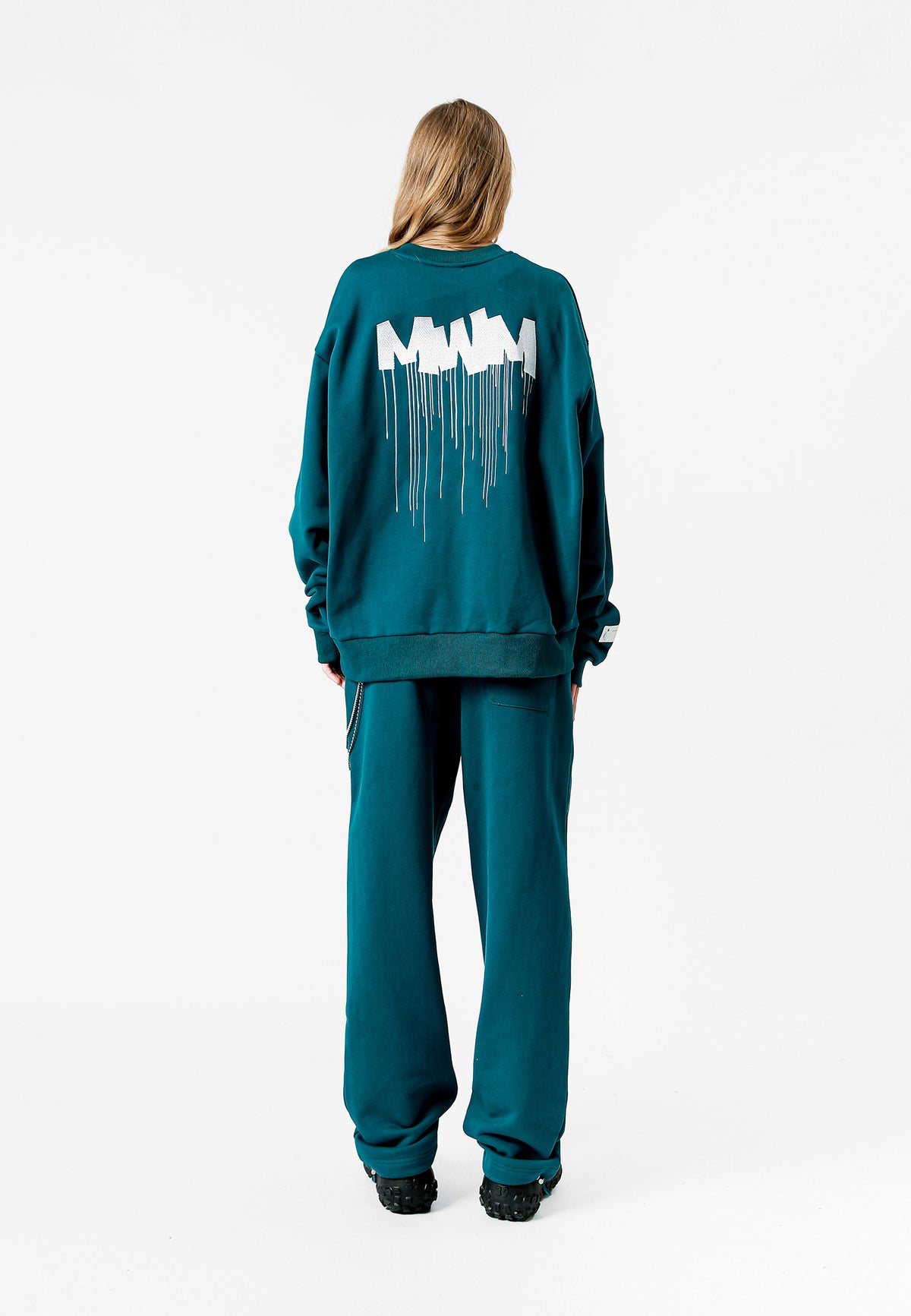 SUDADERA LOGO MWM