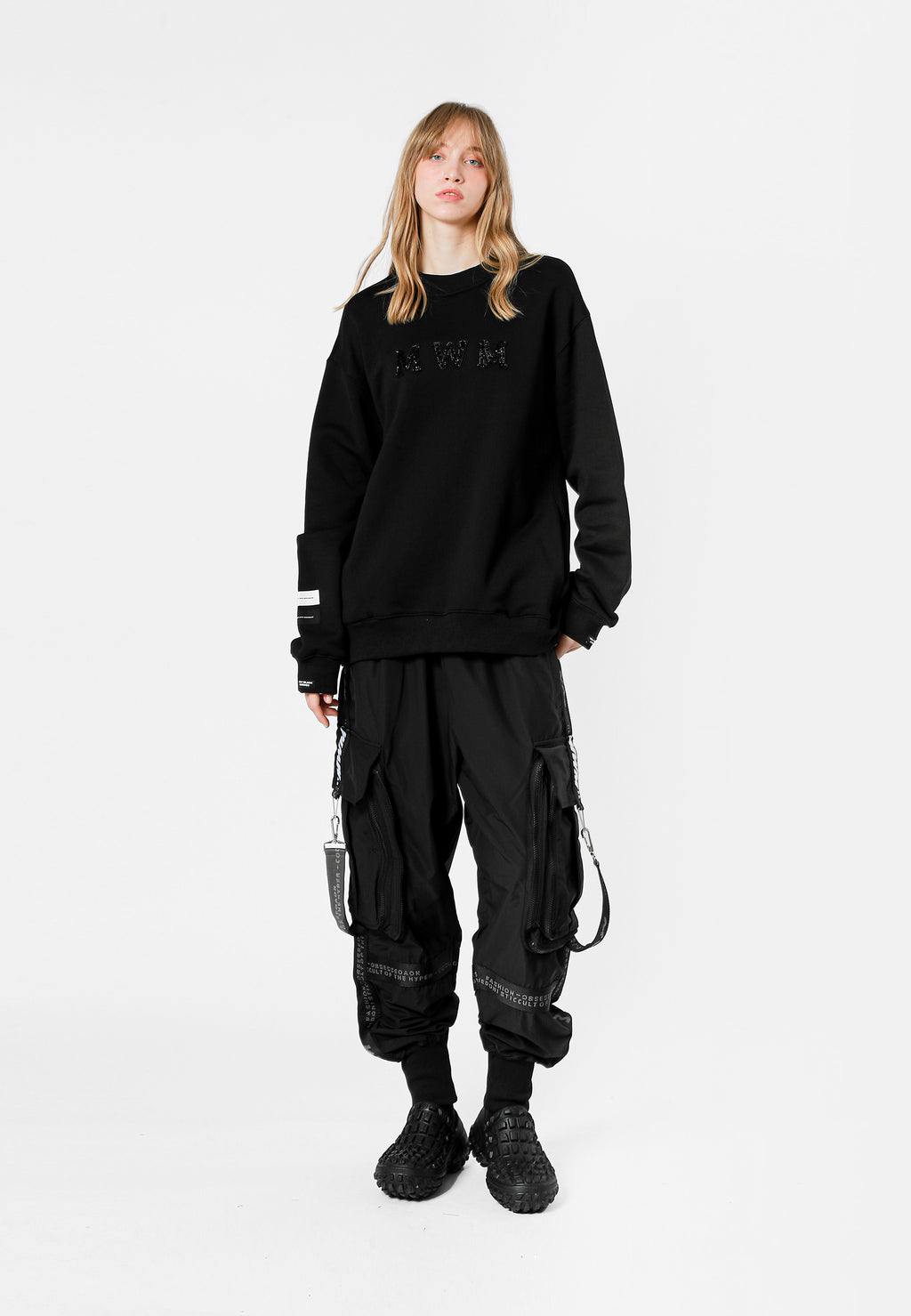 MWM LOGO SWEATER