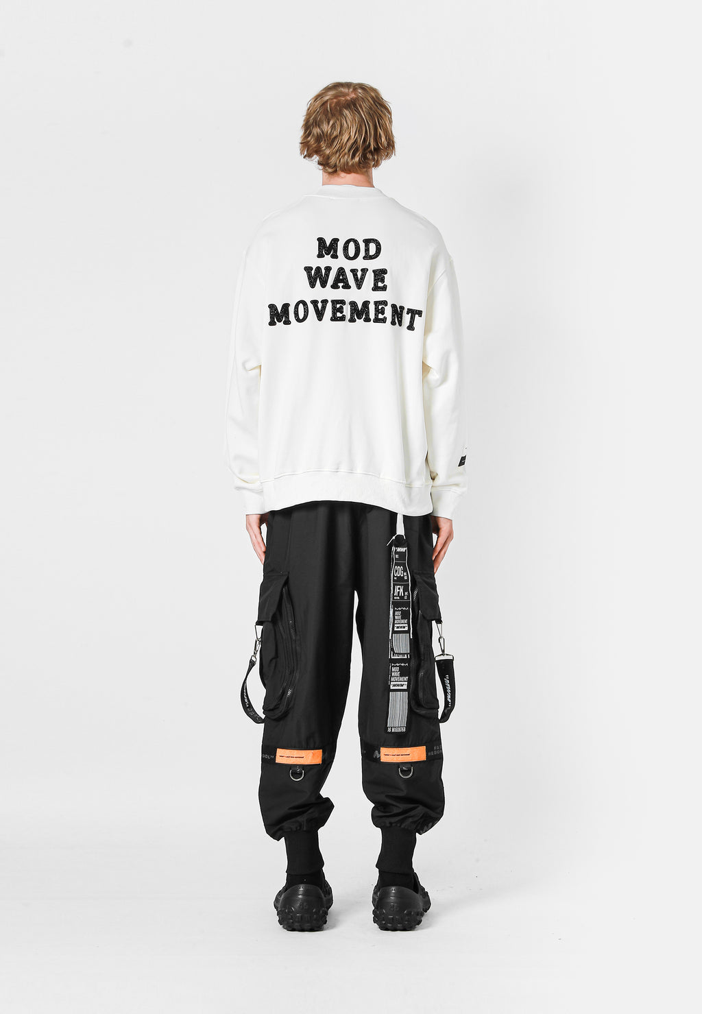 MWM LOGO SWEATER