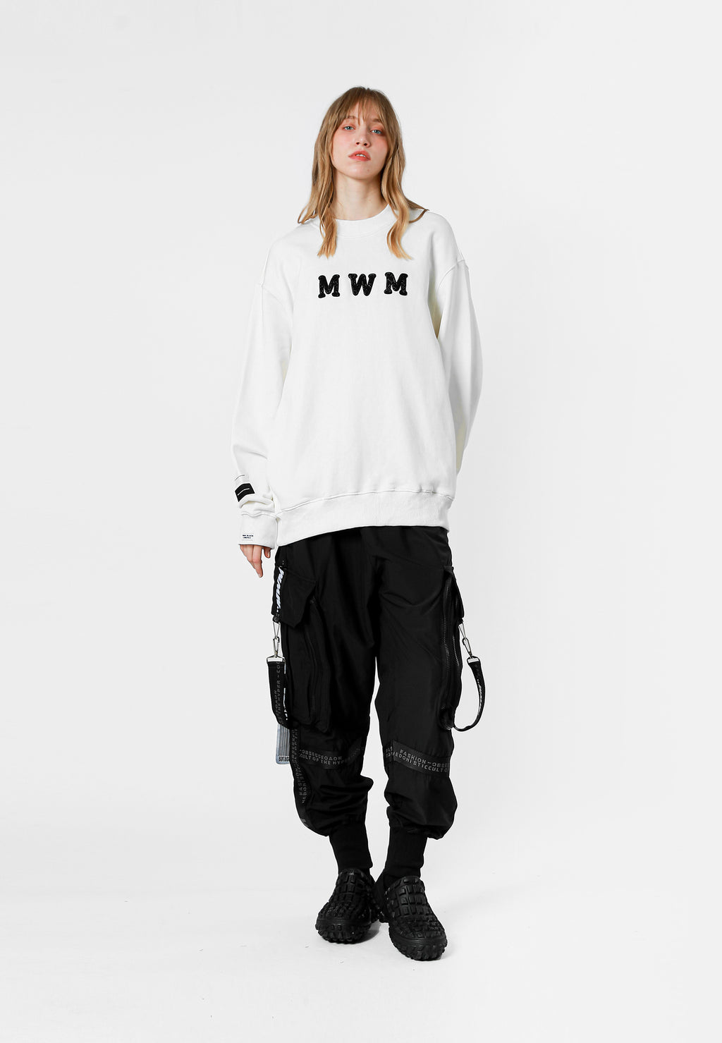 MWM LOGO SWEATER