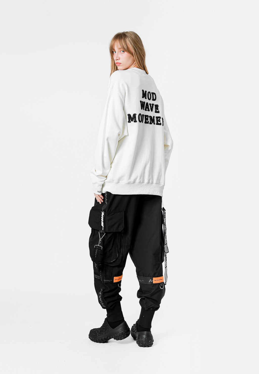 MWM LOGO SWEATER