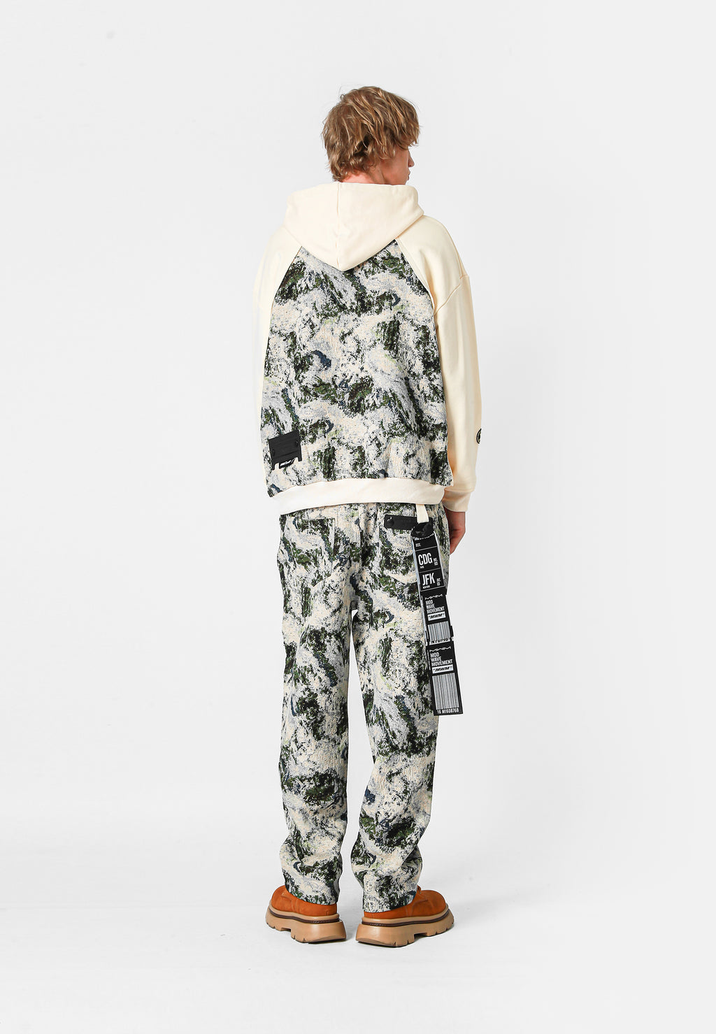 SUDADERA MWM JACQUARD CON CAPUCHA