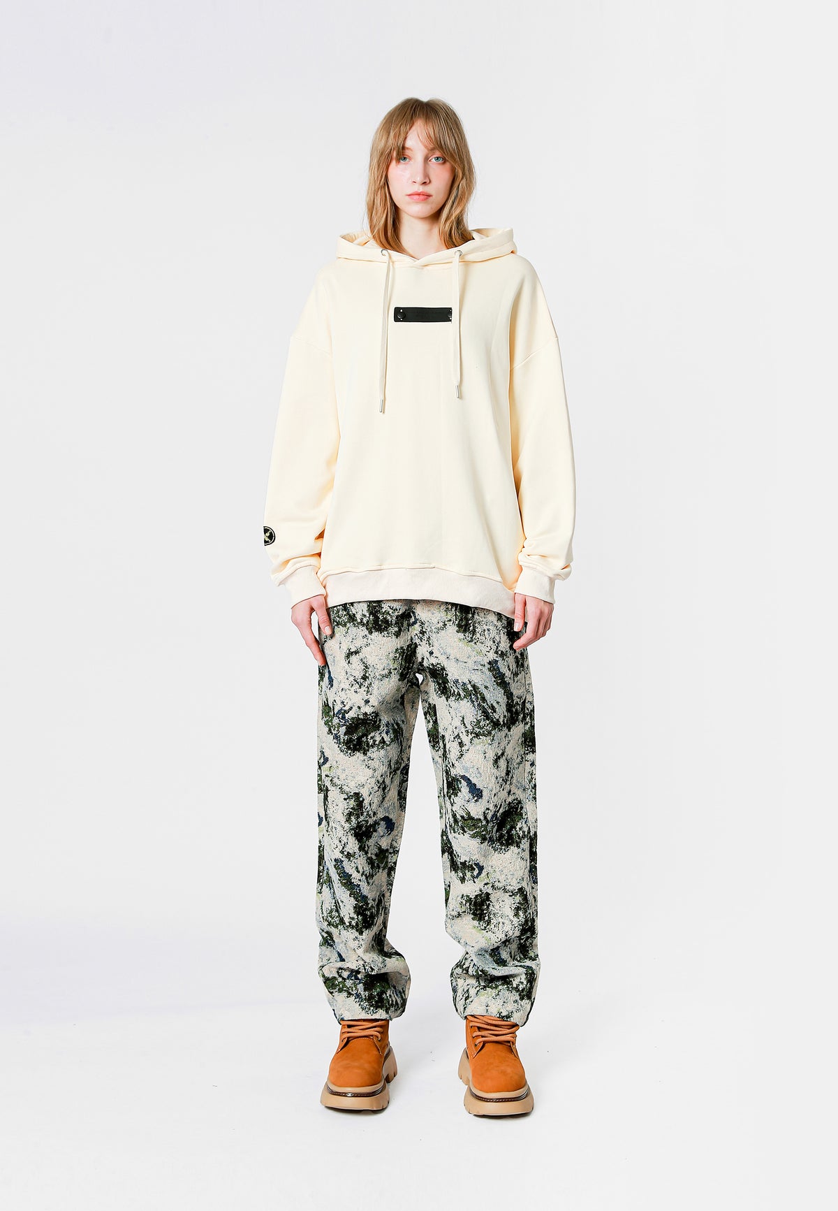 SUDADERA MWM JACQUARD CON CAPUCHA
