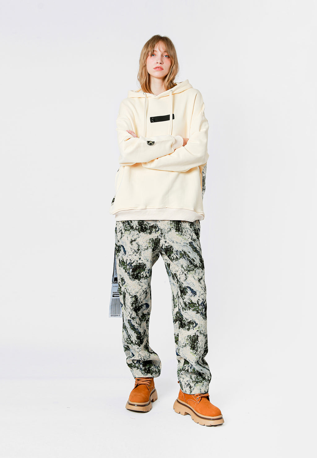 SUDADERA MWM JACQUARD CON CAPUCHA