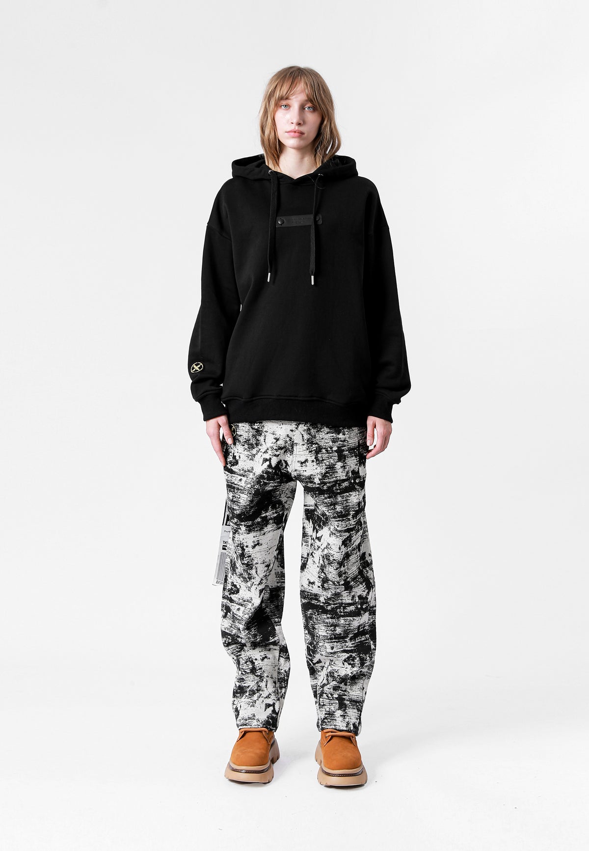 SUDADERA MWM JACQUARD CON CAPUCHA