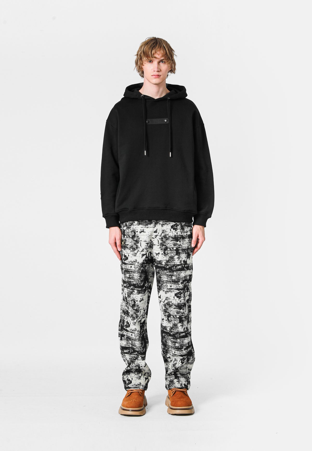 SUDADERA MWM JACQUARD CON CAPUCHA
