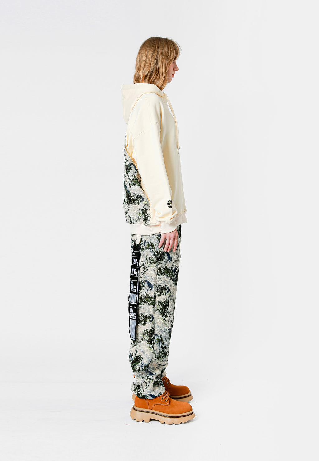 SUDADERA MWM JACQUARD CON CAPUCHA