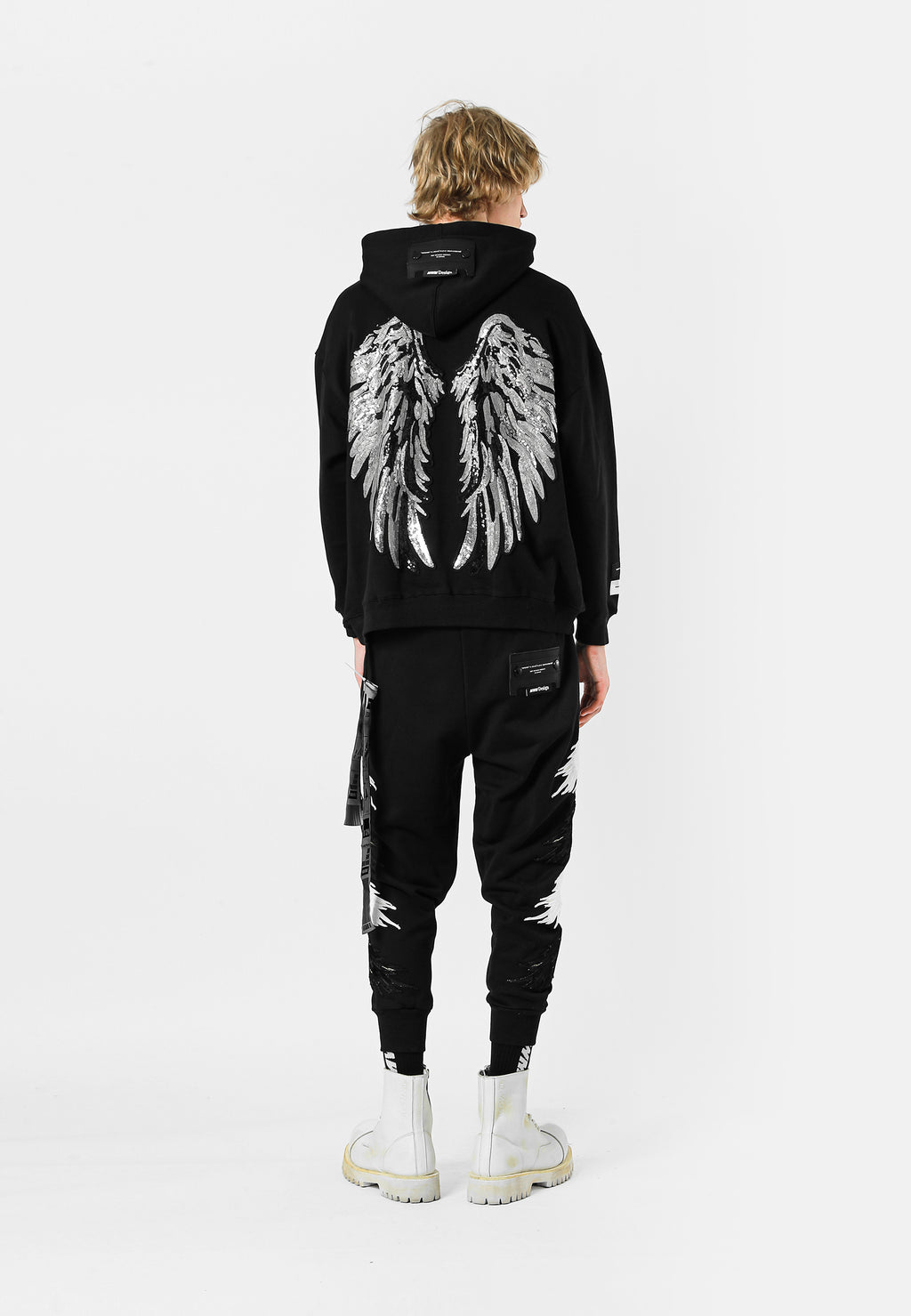 SUDADERA ALAS CON CAPUCHA