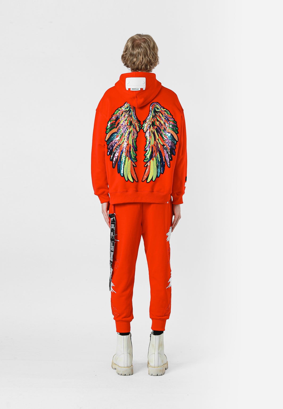 SUDADERA ALAS CON CAPUCHA