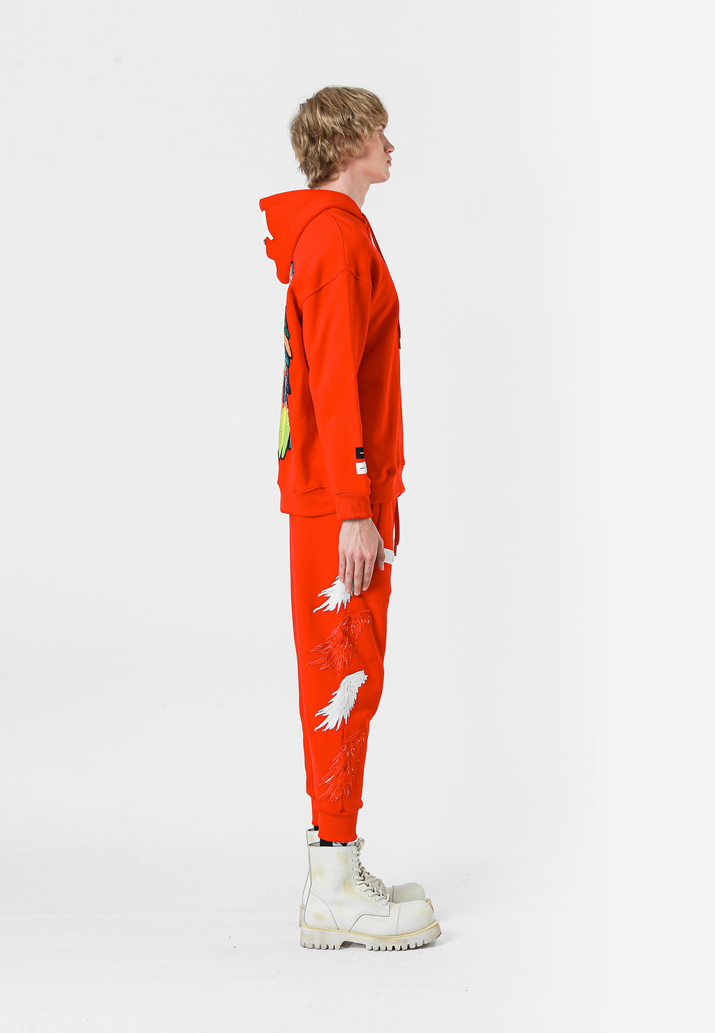 SUDADERA ALAS CON CAPUCHA