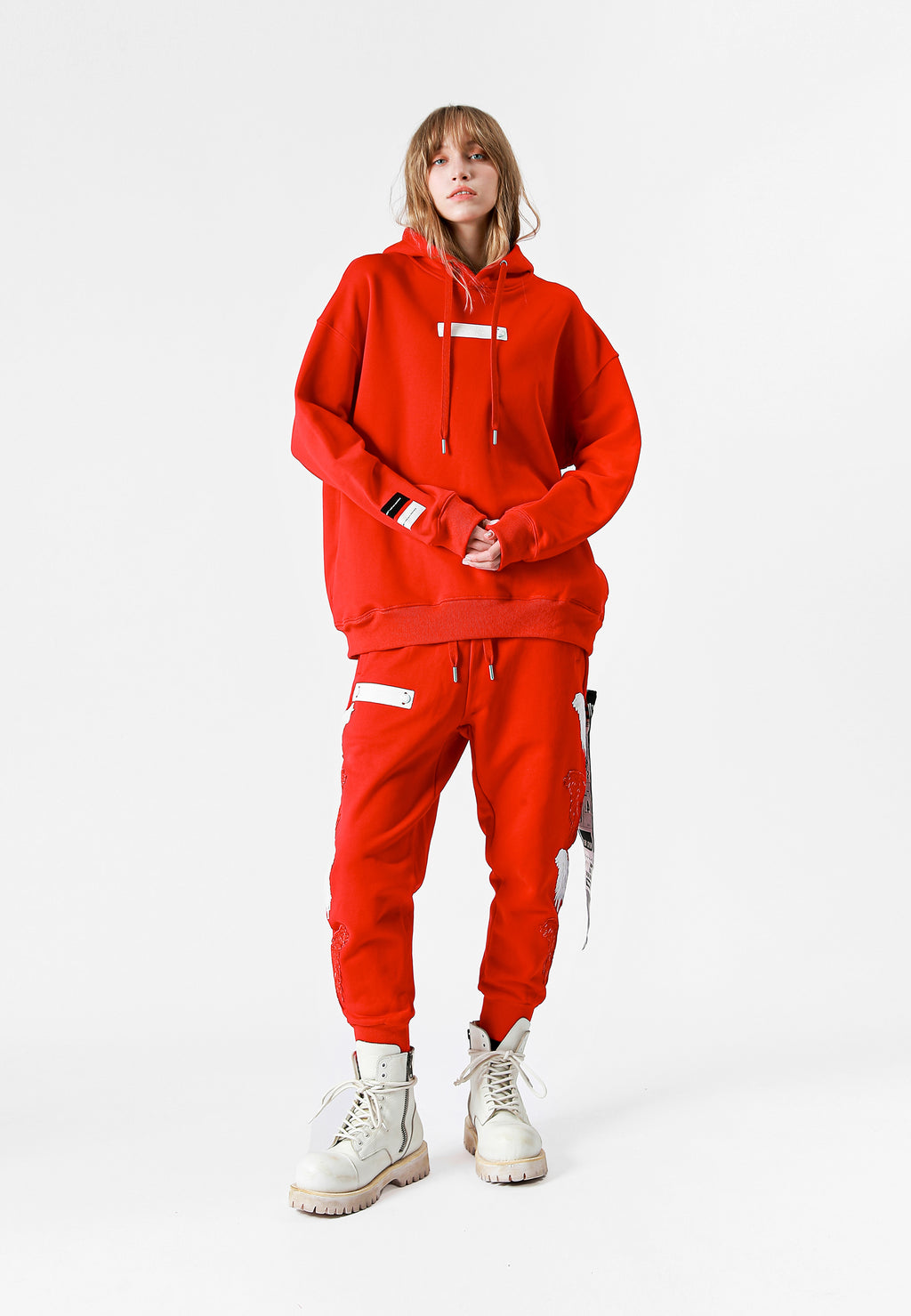 SUDADERA ALAS CON CAPUCHA