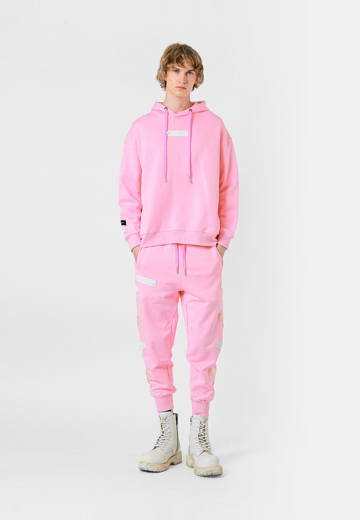 SUDADERA ALAS CON CAPUCHA