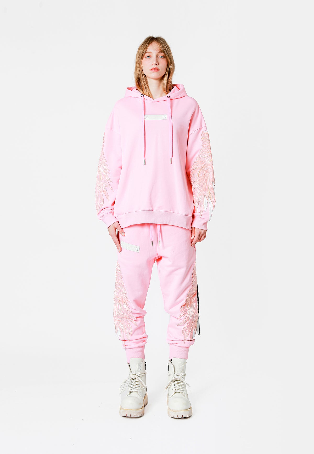 SUDADERA ALAS CON CAPUCHA