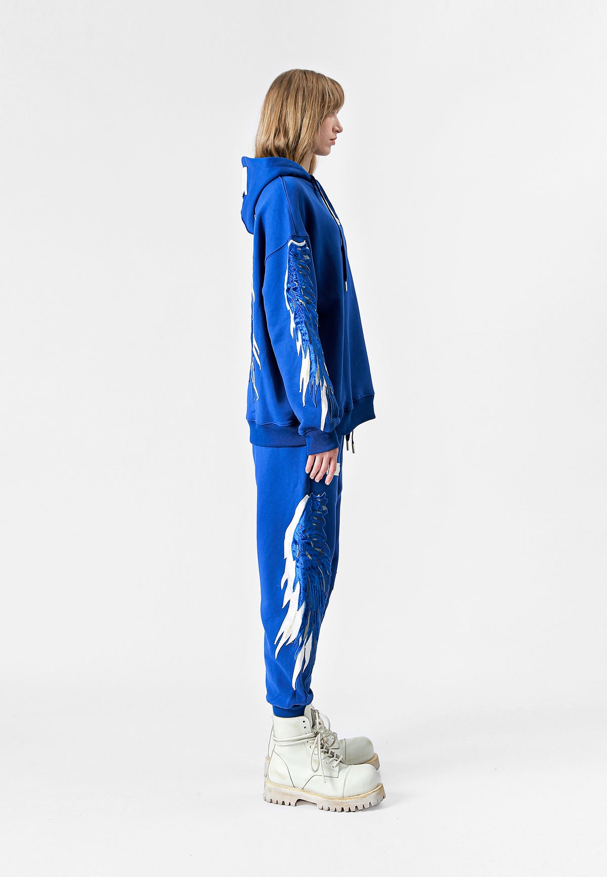 SUDADERA ALAS CON CAPUCHA