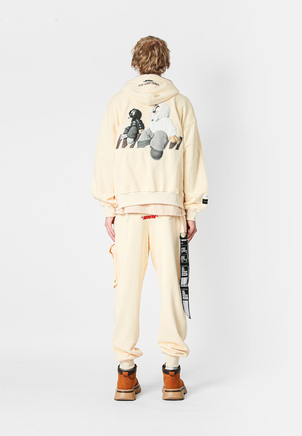 SUDADERA CON CAPUCHA VANGUARD'S DOG