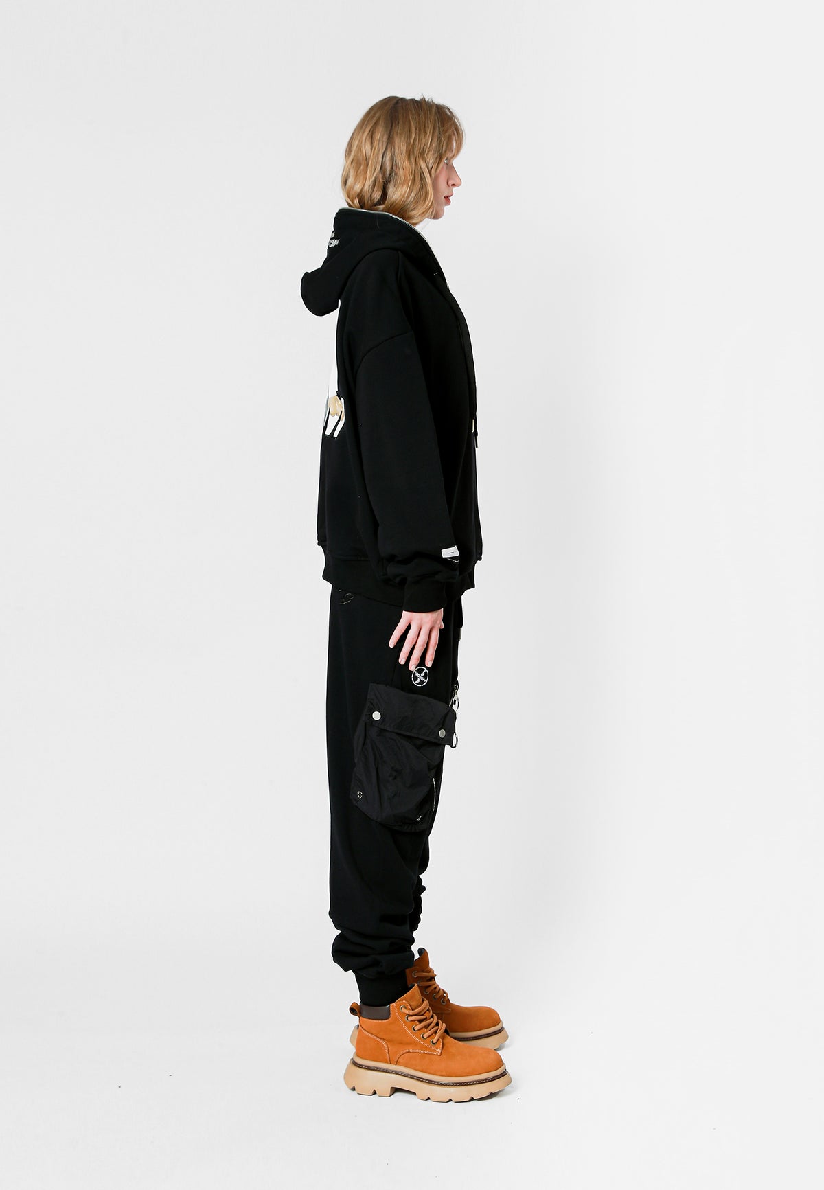 SUDADERA CON CAPUCHA VANGUARD'S DOG