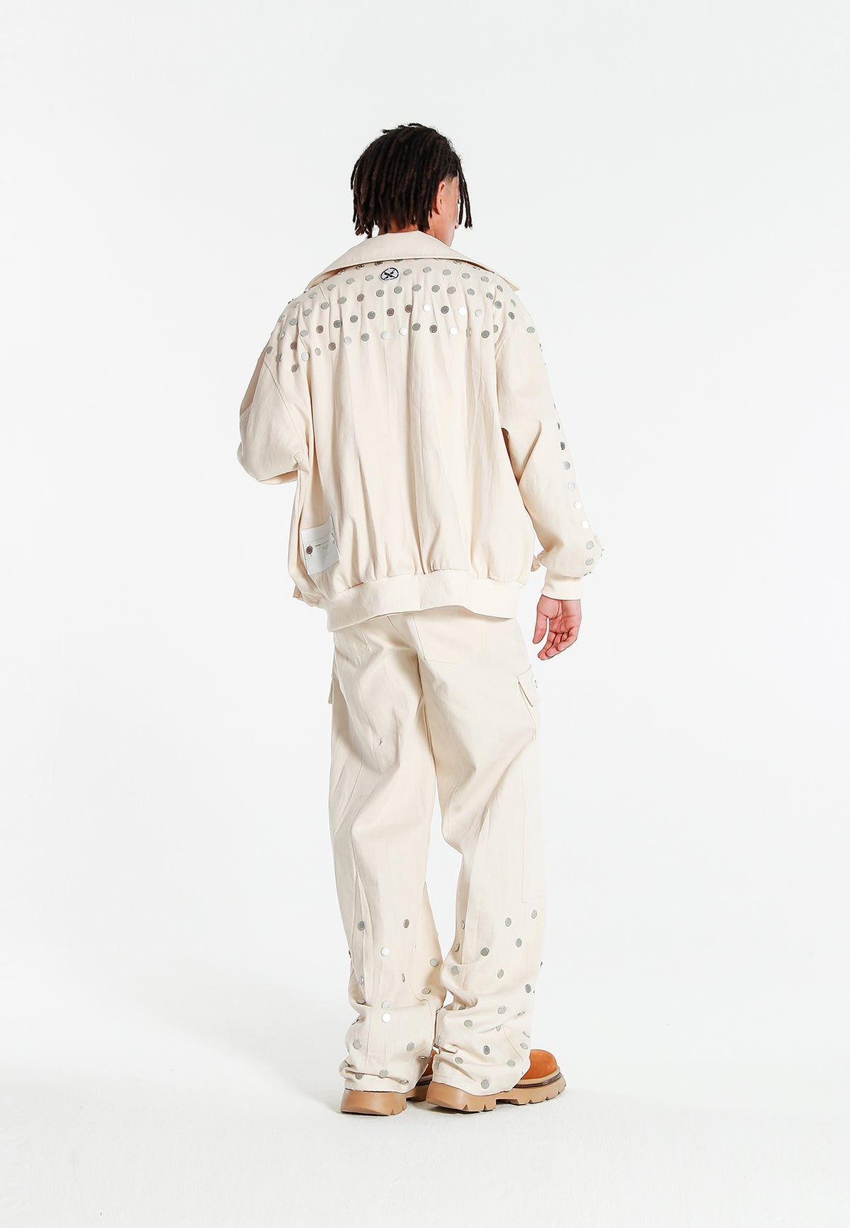 CHAQUETA VAQUERA OVERSIZE MWM CON DETALLE DE BOTONES