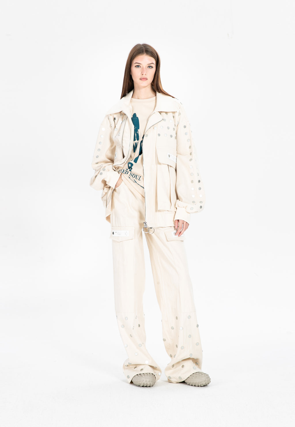 CHAQUETA VAQUERA OVERSIZE MWM CON DETALLE DE BOTONES