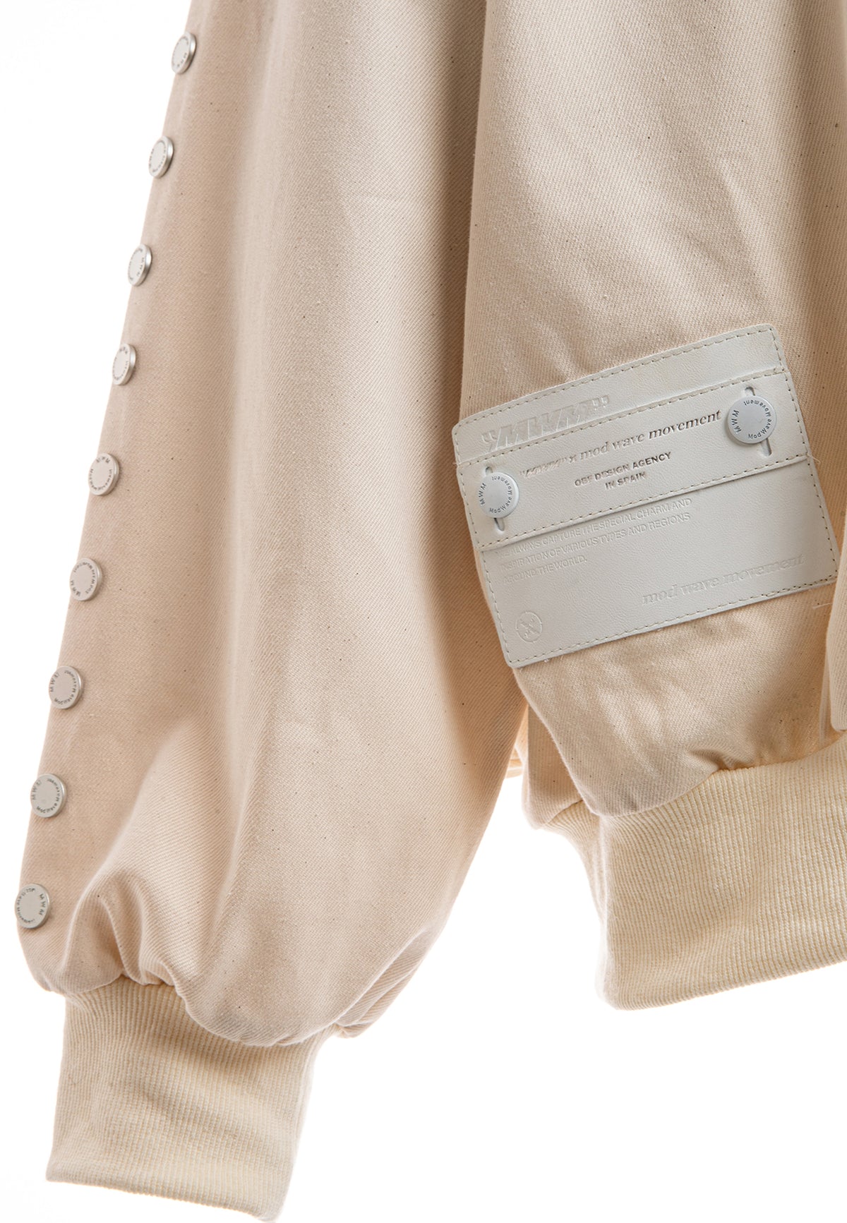 CHAQUETA VAQUERA OVERSIZE MWM CON DETALLE DE BOTONES