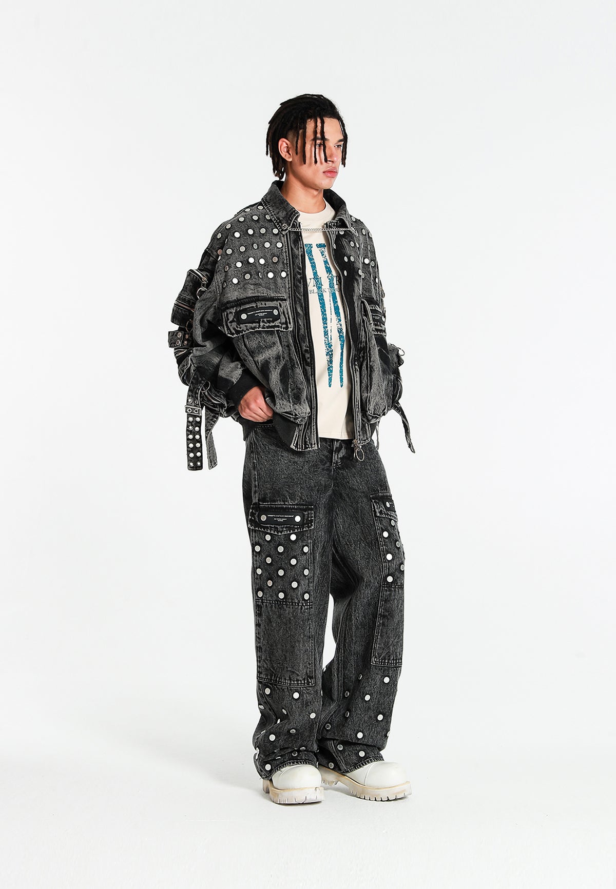 CHAQUETA VAQUERA OVERSIZE MWM CON DETALLE DE BOTONES