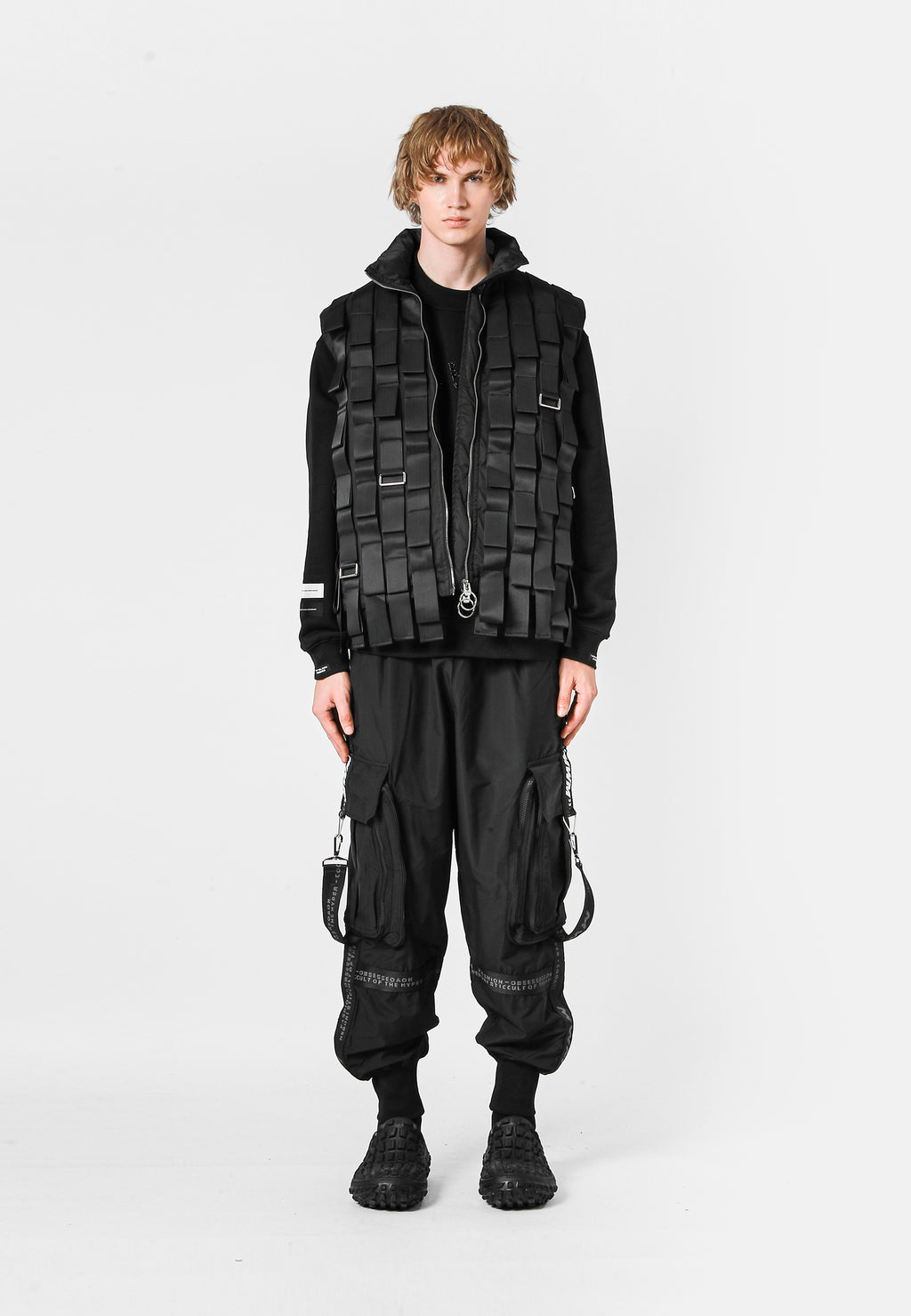 MWM STRAP VEST