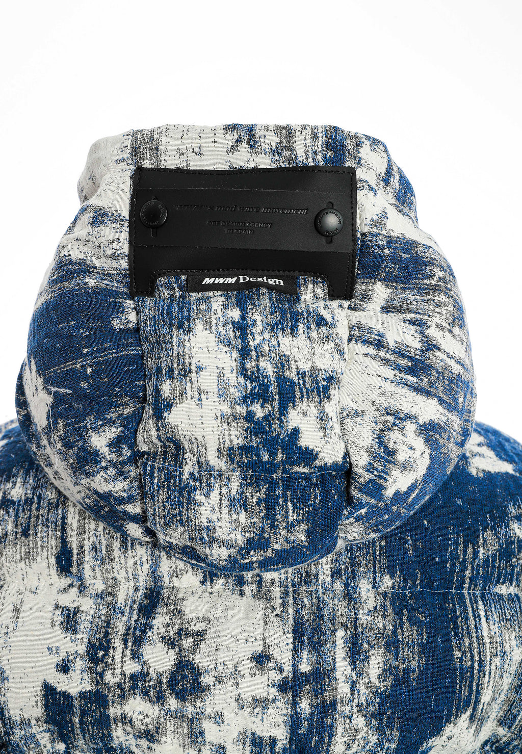 ABRIGO JACQUARD MWM