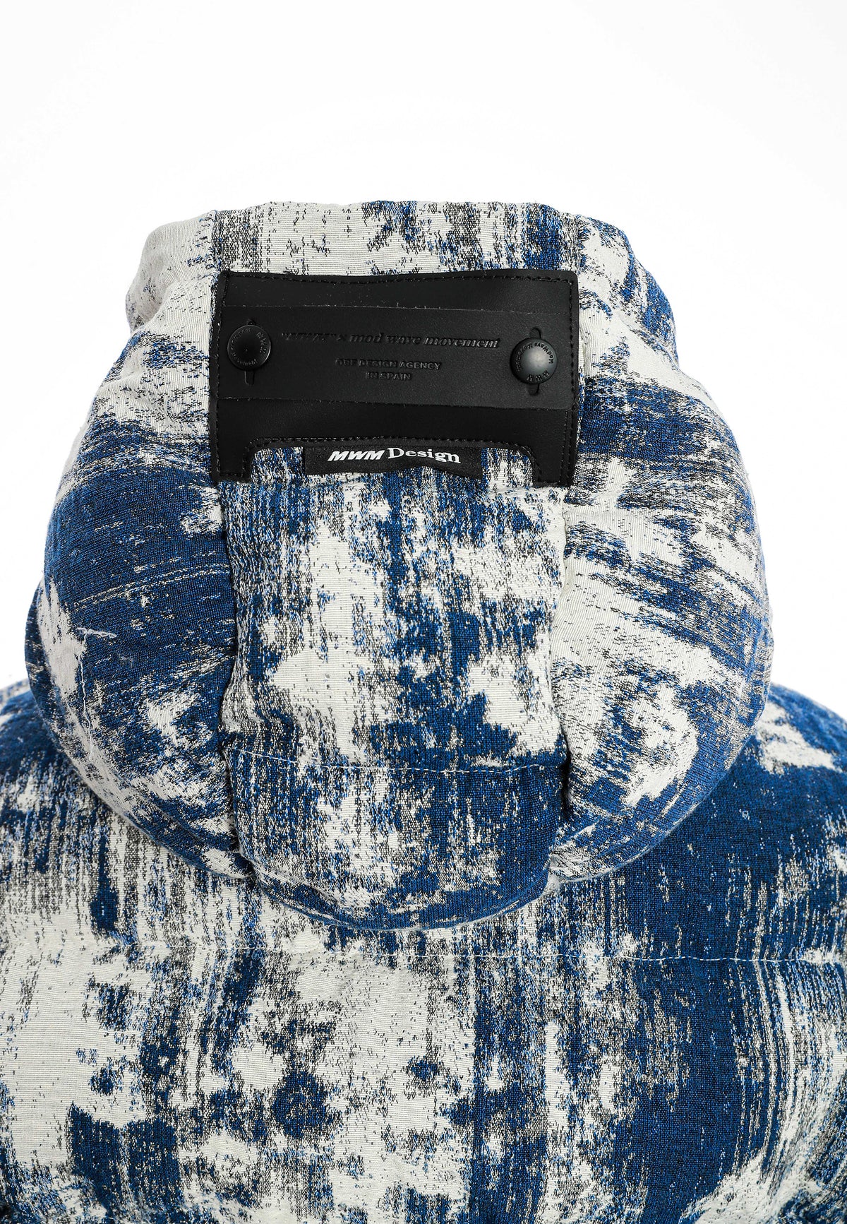 ABRIGO JACQUARD MWM