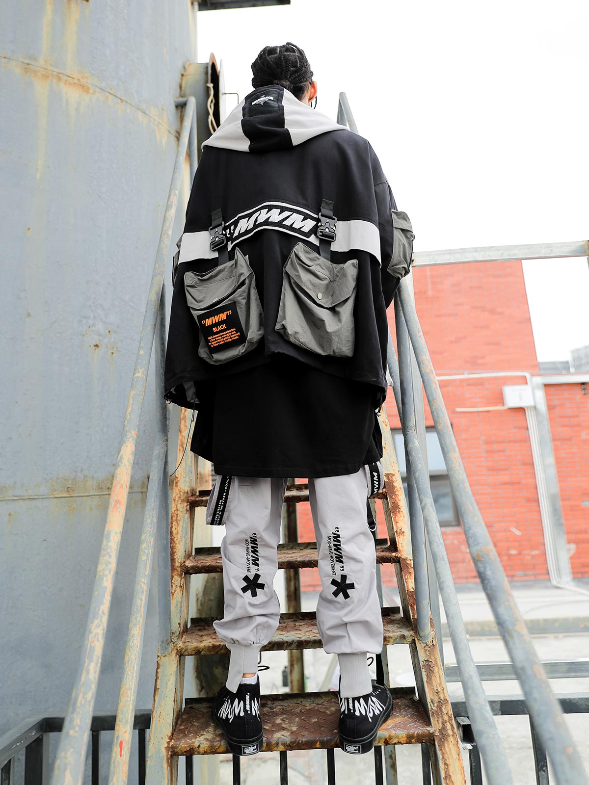 POCKET JACKET