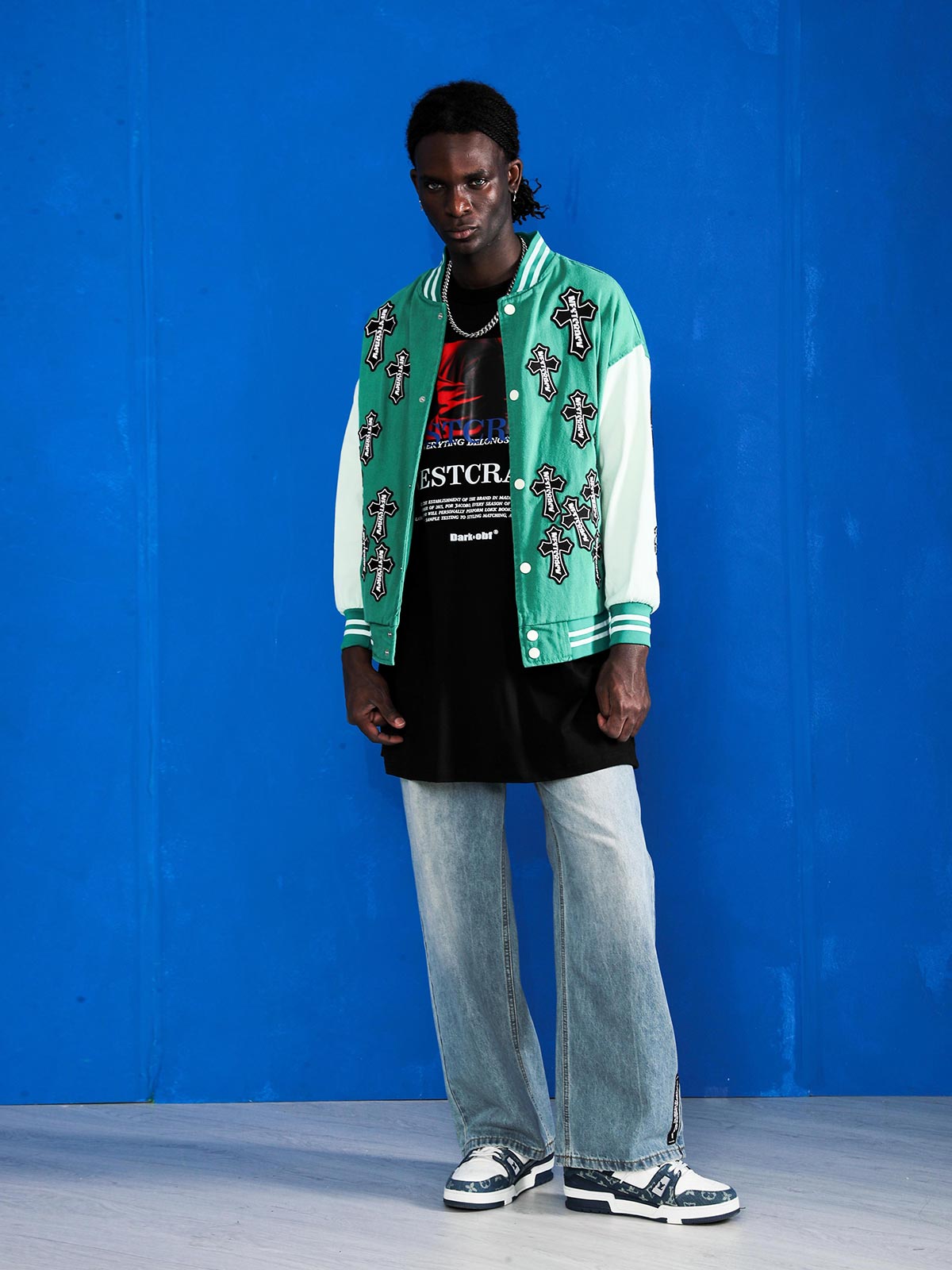 CHAQUETA BOMBER CON CRUCES